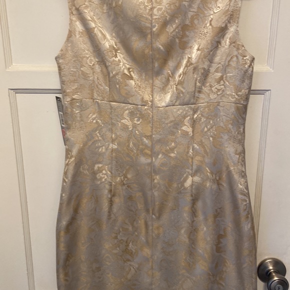 Chelsea Rose fancy dress 👗 Size 4 - Picture 9 of 11